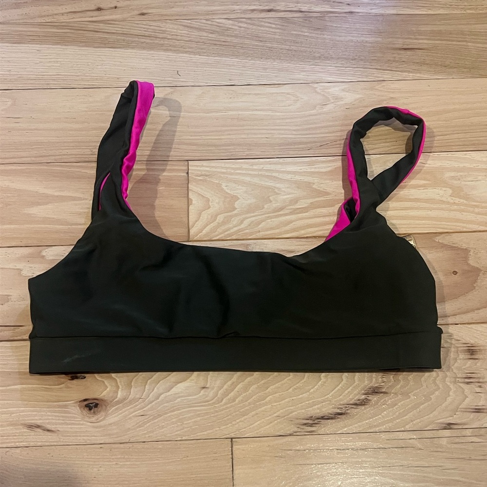 Sun-kissed Reversible Bikini Top. Size small!